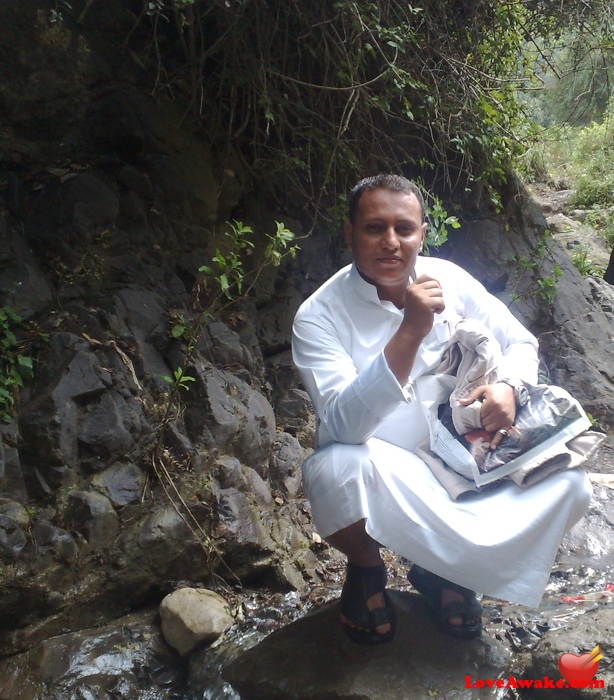 semarS Yemeni Man from Taiz