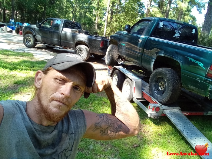 Countryboy3490 American Man from Hattiesburg
