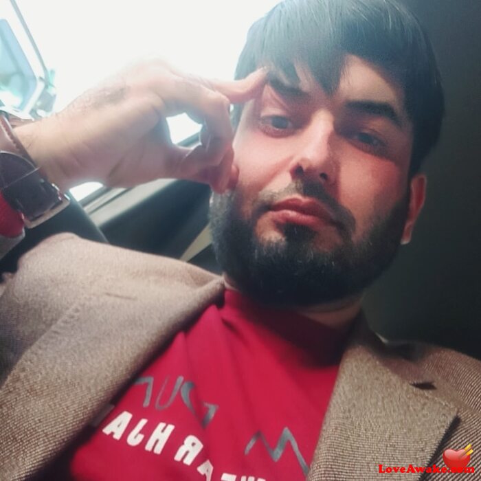 Hussain335 Iraqi Man from Karbala