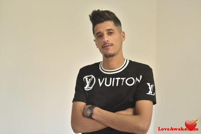 salah025 Algerian Man from Alger (Algiers)