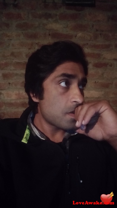 Bau555 Pakistani Man from Sialkot