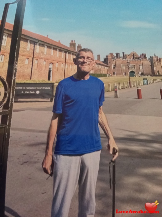 sweetheart27 UK Man from Colliers Wood