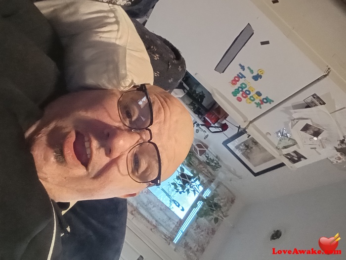 Badger8117 American Man from Lakewood