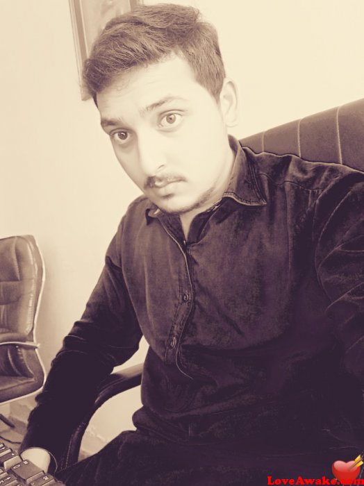 bdecent947 Pakistani Man from Gujranwala