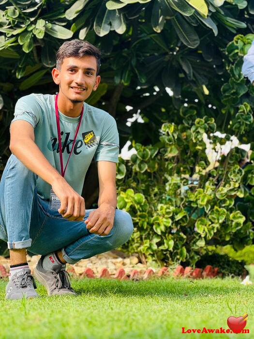 Meer120 Pakistani Man from Karachi