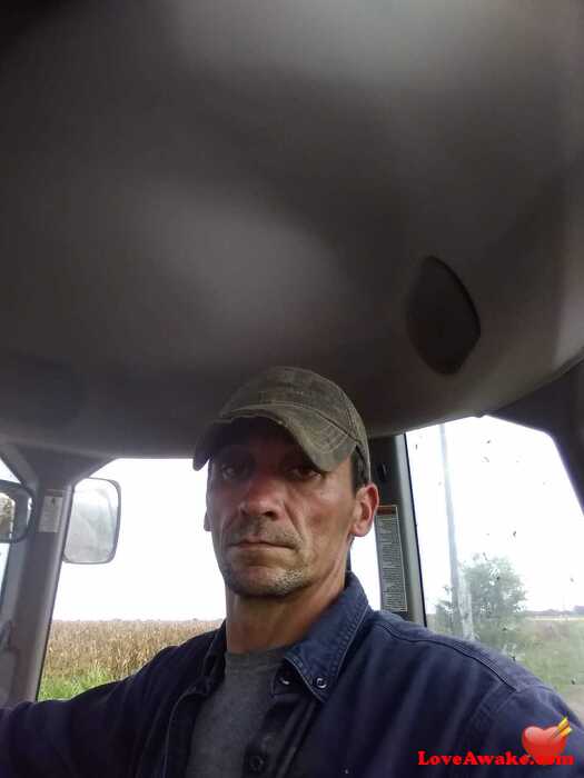 Johnboy5577 American Man from Monroe