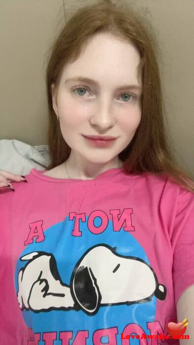 mia36c American Woman from Los Angeles