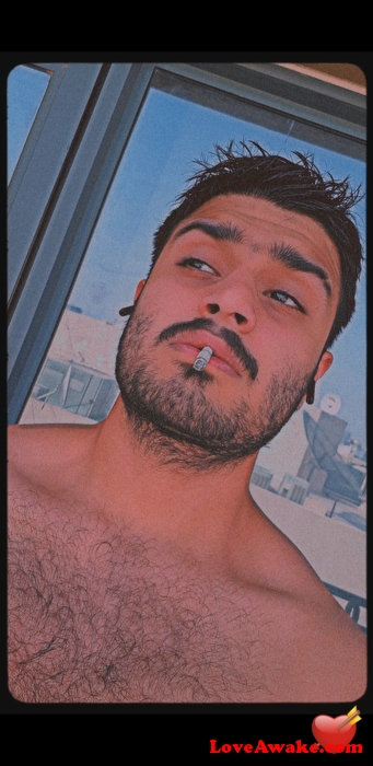 Kitkat3x Pakistani Man from Islamabad