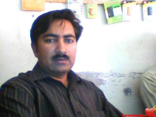 anwaarubl Pakistani Man from Sheikhupura