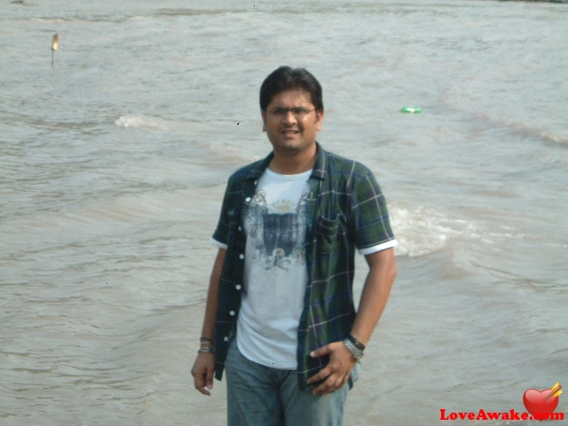 Sweetguy30 Pakistani Man from Karachi