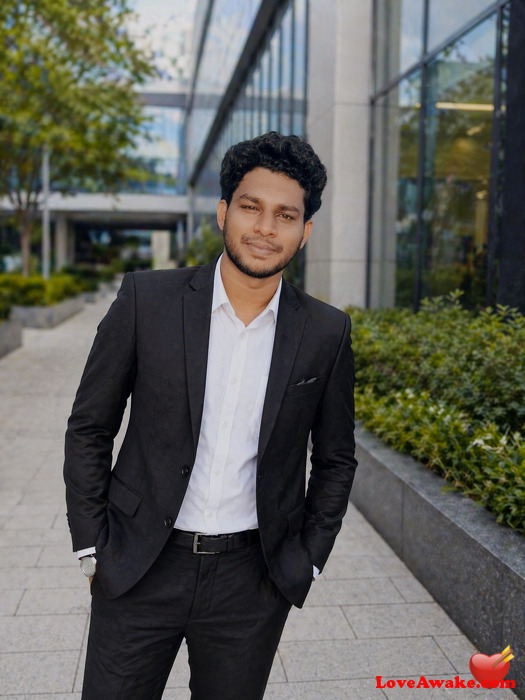 Abhihere675 Indian Man from Cochin