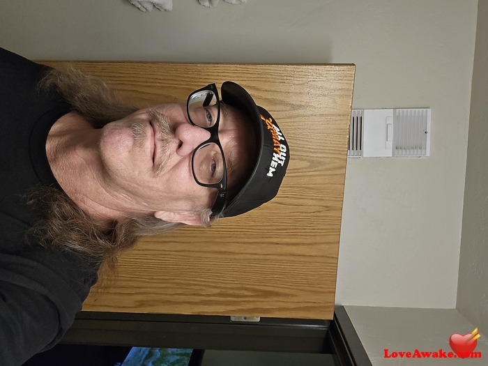 Jonny300 American Man from Portland