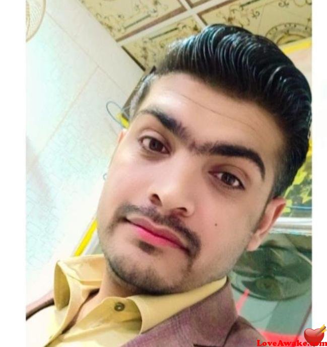 Tariqkhan1122 Pakistani Man from Peshawar