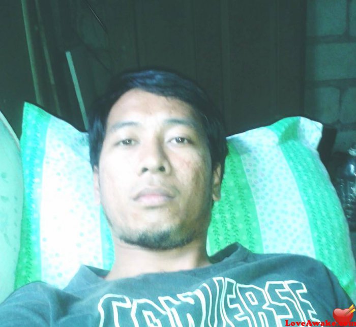 demonide Filipina Man from Iloilo, Panay