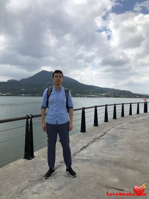 FredYuan Chinese Man from Shanghai