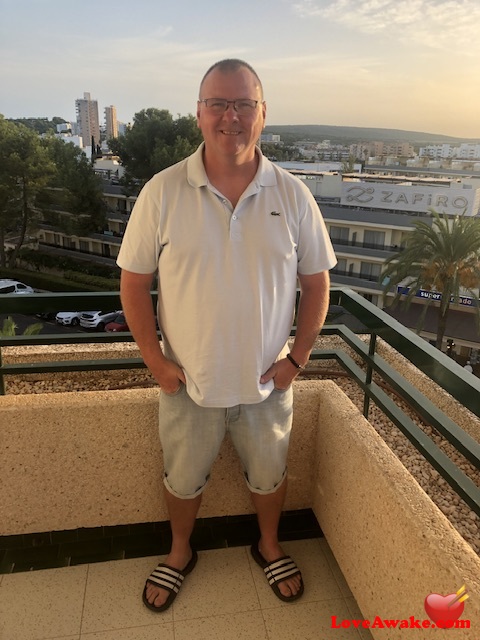 charlie7575 UK Man from Birkenhead