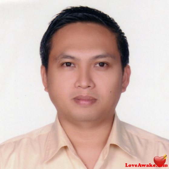 audyestillore Filipina Man from Batangas, Luzon