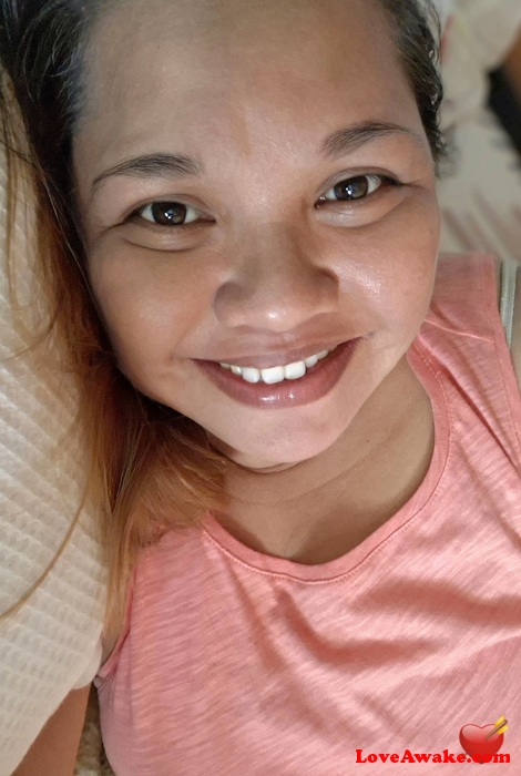 SnugglePuff Filipina Woman from Cebu