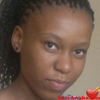 nutzzy African Woman from Pretoria