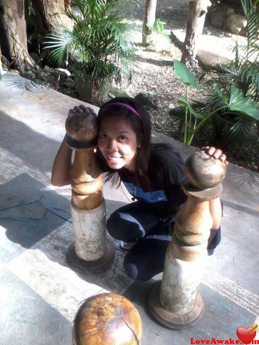 schar Filipina Woman from Cebu