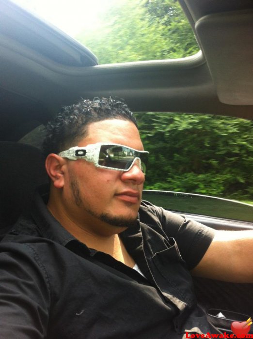 Sharky87 American Man from Raleigh