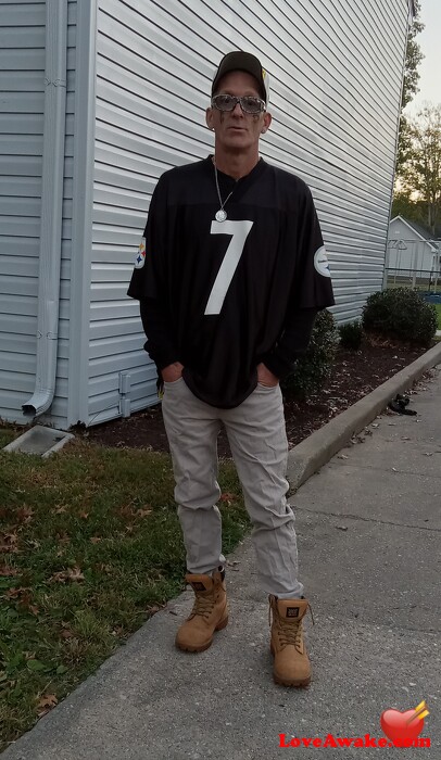 Mike783 American Man from Newport News