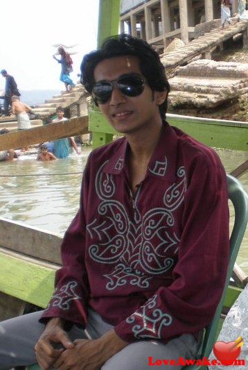 k3 Bangladeshi Man from Chittagong