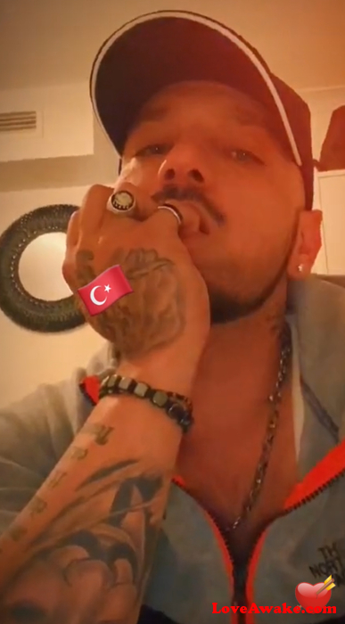 Londonturk UK Man from Enfield Town