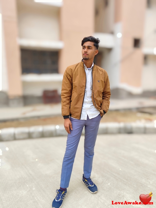 Yatendrasingh Indian Man from Kanpur