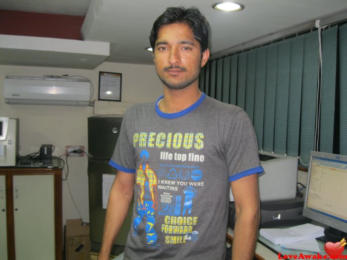 manni007 Pakistani Man from Lahore