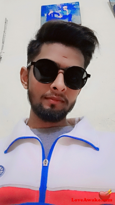 Eishan-1997 Pakistani Man from Lahore