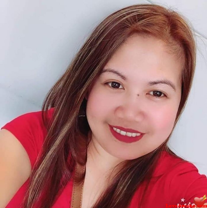 charol Filipina Woman from Manila