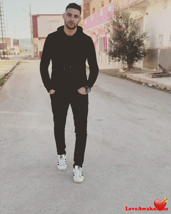 Moumen5 Algerian Man from Arzew
