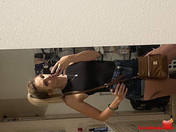 Juzliketaffy American Woman from Pahrump