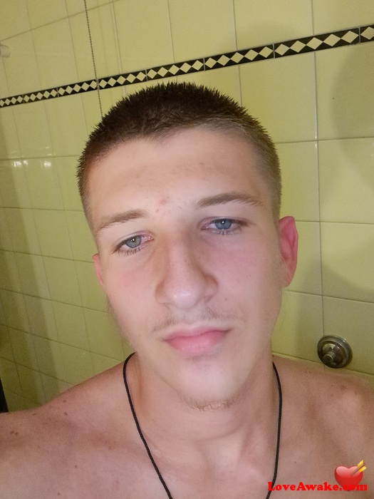 Kristiandrz Greek Man from Athens = Athinai