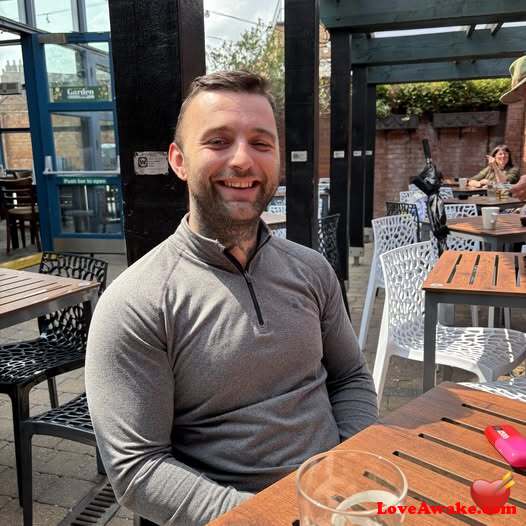 Jallen90 UK Man from Telford