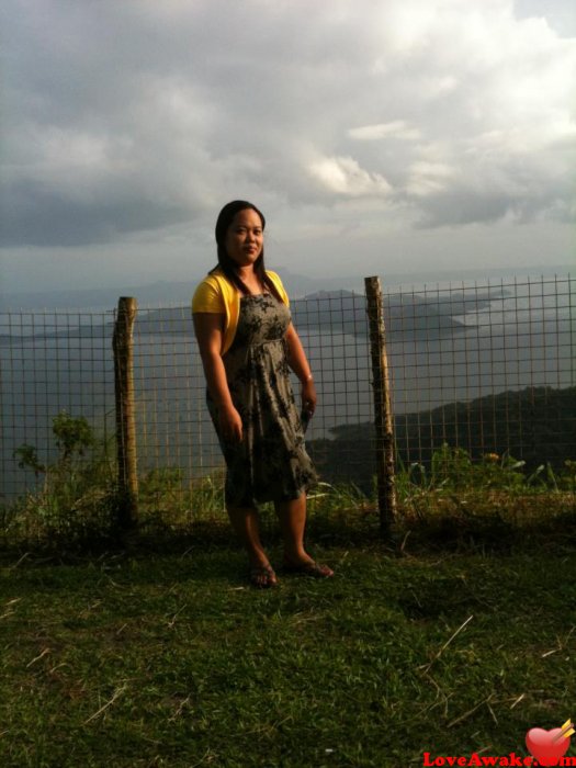 mizzziel Filipina Woman from Calamba