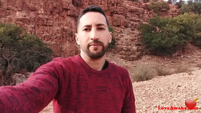 Ouzda Morocco Man from Casablanca