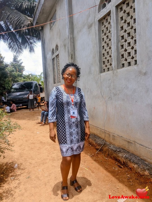 Nazeranne Madagascar Woman from Toamasina