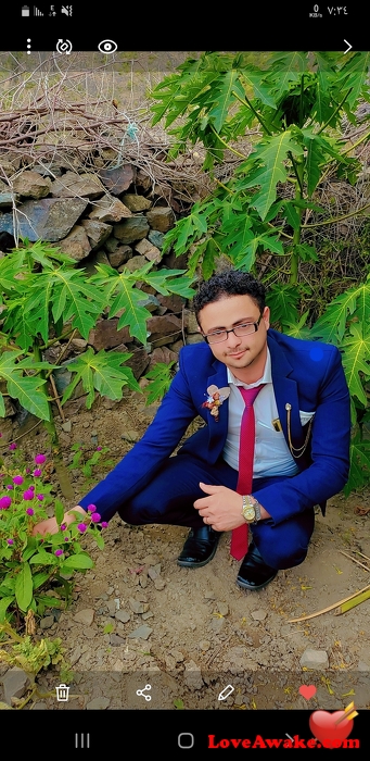 Angree Yemeni Man from Sana'a