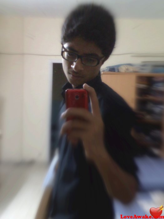 Shaariq Pakistani Man from Karachi