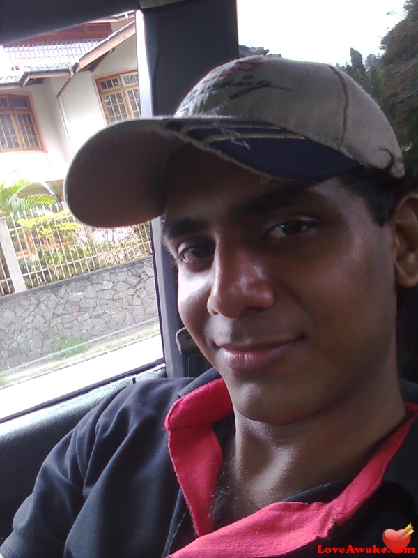 charithaeng Sri Lankan Man from Colombo