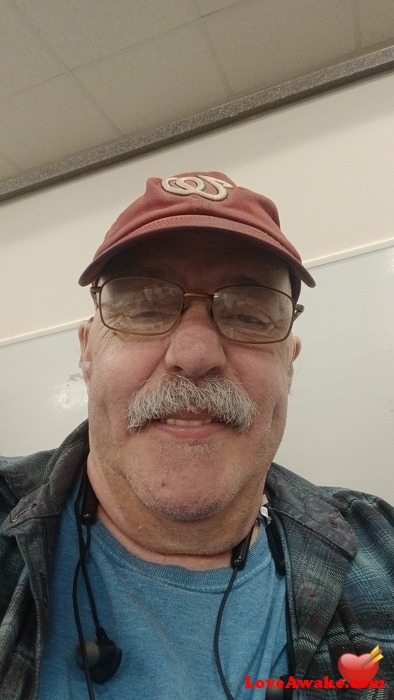 Gladdenwilliam American Man from Ault