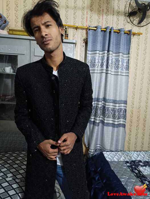 Sadlarka Pakistani Man from Karachi