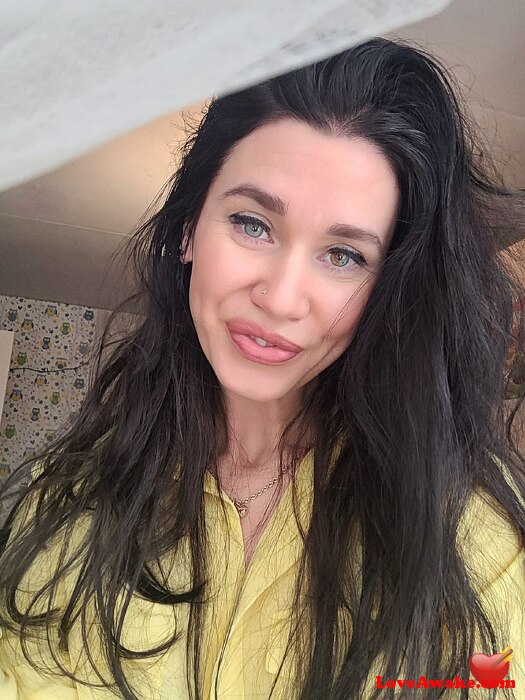 Pretty2025 American Woman from Uvalde