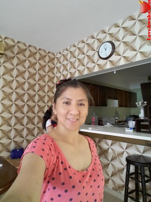 Liza78 Filipina Woman from Batangas, Luzon