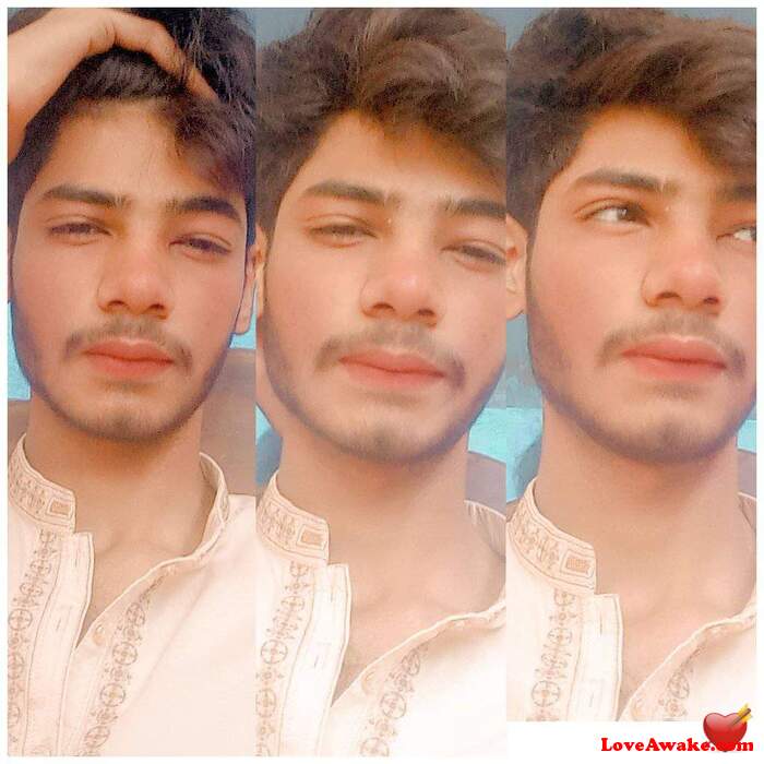 Itsnomi Pakistani Man from Lahore