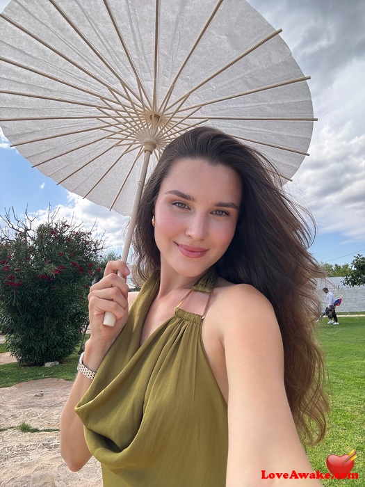 Zuzugirl UK Woman from London