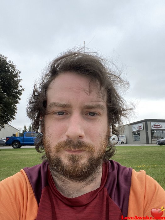 MADclarkey88 Canadian Man from Kitchener
