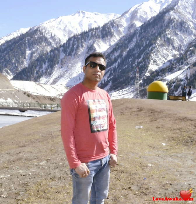 Rajesh4192 Indian Man from Kolkata (ex Calcutta)